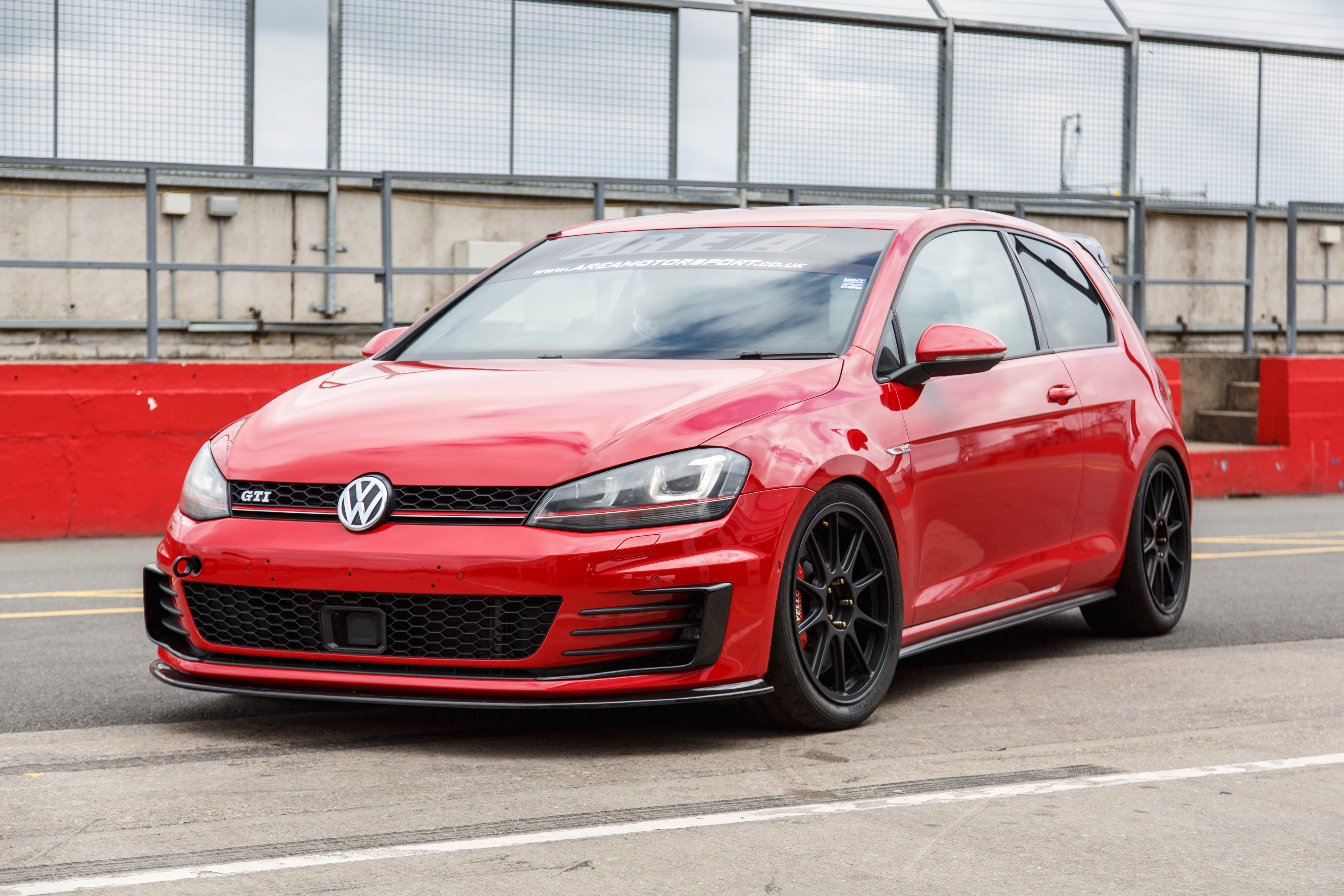 First track day for the MK7 Golf GTI! - Tegiwa Automotive Blog